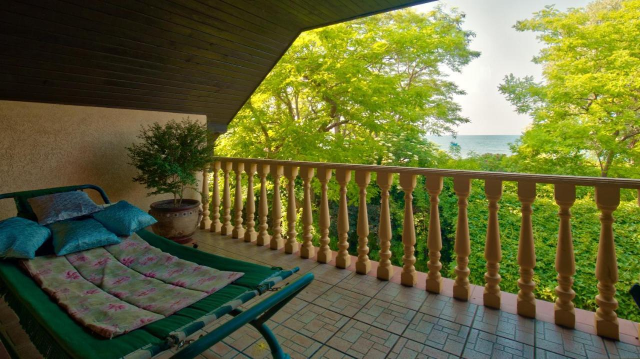 Pokoje Przy Plazy-U Marynarza-Rewa Exterior foto